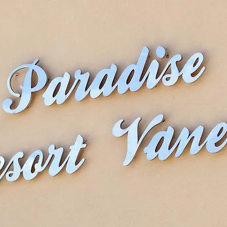 Paradise Vanesa Hotel