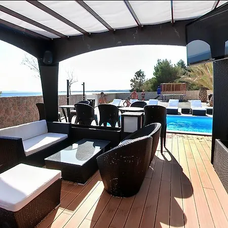 Hotel Paradise Vanesa