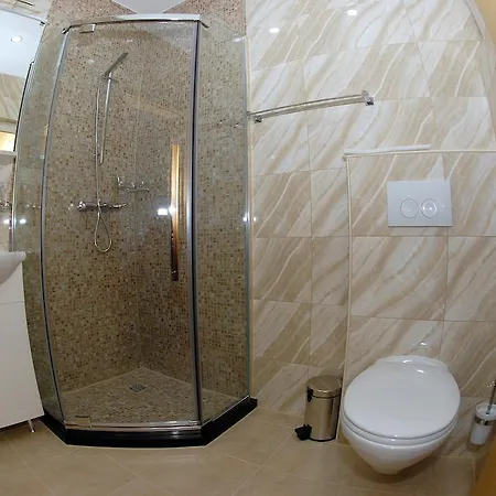 Paradise Vanesa 3* ויר